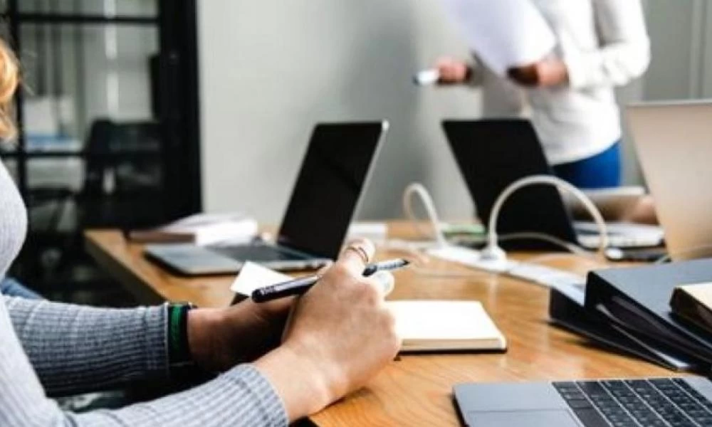 Νέα ΠΝΠ για "κοινωνική και οικονομική κανονικότητα" - Τι προβλέπεται για Εργασιακά και Φορολογικά